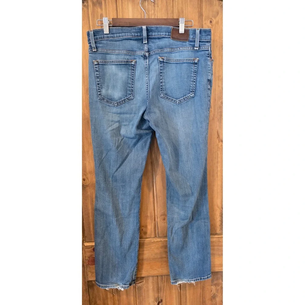 Tommy Hilfiger Jeans Men 32x30‎ Blue Fair Distressed Straight Leg Denim